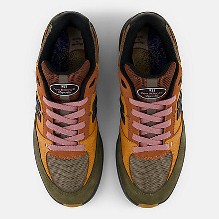 Mike Gigliotti x NB Numeric 933 Reynolds - New Balance